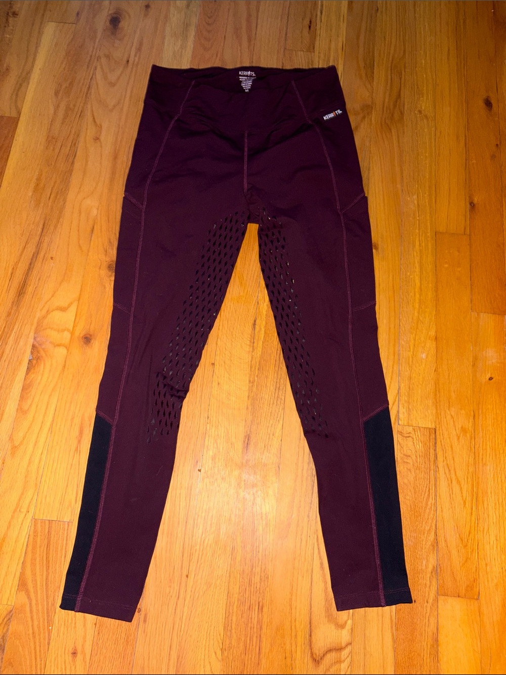 KERRITS WOMENS FULL GRIP SEAT SZ M